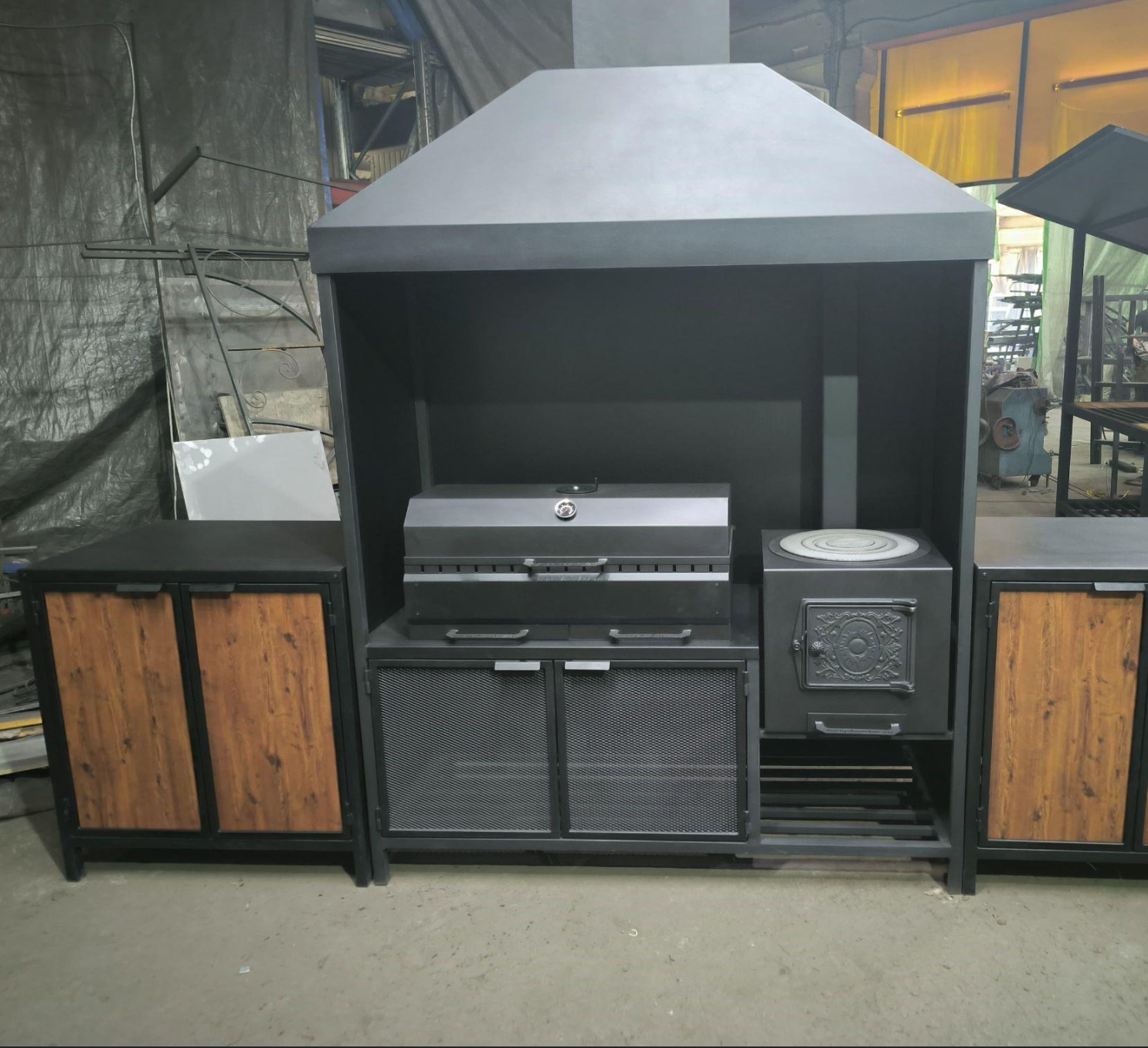 Мангальная зона 1500×600×1950 мм с тумбами - купить мангал от МАРТИН МЕТАЛЛ МОНТАЖ